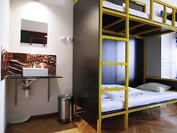Choco Home & Hostel