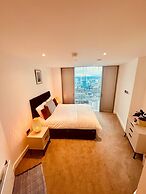 2br-sleeps4-parking-central-cityview