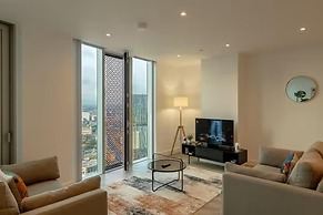 2br-sleeps4-parking-central-cityview