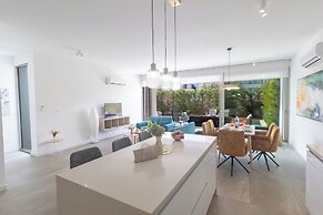 Protaras Azure Villa Azv15