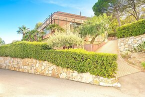 Appartements mit Veranda, Andora