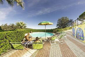 Appartements mit Veranda, Andora