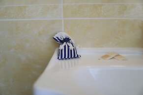 Riviera Luxury Rooms