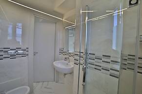 Riviera Luxury Rooms