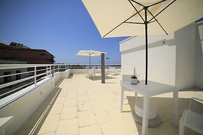 Riviera Luxury Rooms