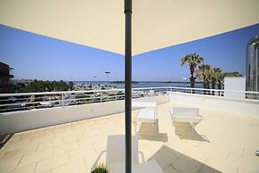 Riviera Luxury Rooms