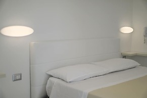 Riviera Luxury Rooms