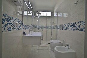 Riviera Luxury Rooms