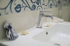 Riviera Luxury Rooms