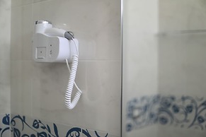 Riviera Luxury Rooms