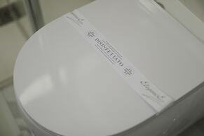 Riviera Luxury Rooms