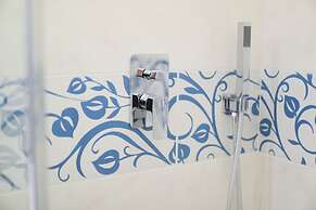 Riviera Luxury Rooms