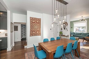 Northside Nook Home for 6!