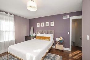 Northside Nook Home for 6!