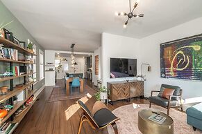 Northside Nook Home for 6!