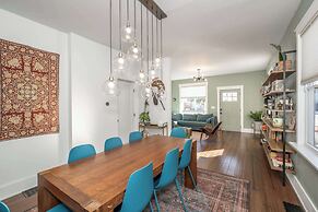 Northside Nook Home for 6!