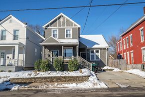 Northside Nook Home for 6!