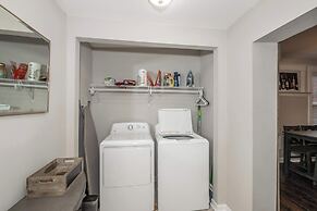 Queen City Homestead For 6!