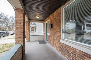 Queen City Homestead For 6!