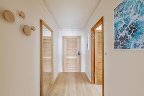 LES SUITES DU PORT by Le Saint Ferdinand