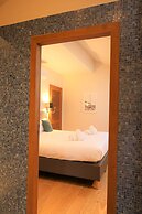LES SUITES DU PORT by Le Saint Ferdinand