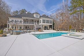 Serene Farms Hot Tub Pool Sunroom on 7 Acres