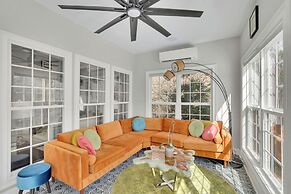 Serene Farms Hot Tub Pool Sunroom on 7 Acres