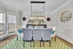 Serene Farms Hot Tub Pool Sunroom on 7 Acres