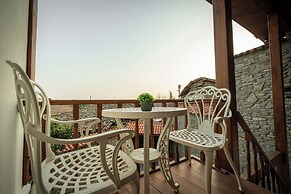 FLORA BİRGİ TAŞ KONAK