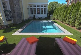 ST Lawrence Street 12