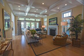 ST Lawrence Street 12