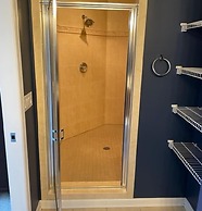 Atlantic Street 37584