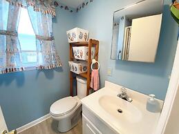 Rodney Avenue 103 #5