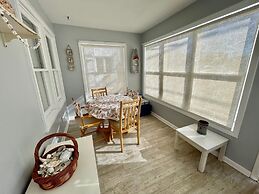 Rodney Avenue 103 #5