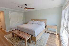 Wilmington Avenue 50 #102