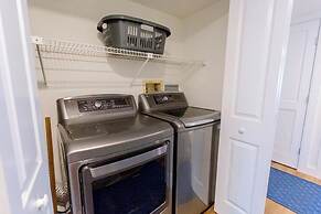 Wilmington Avenue 50 #102