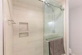 Wilmington Avenue 50 #102