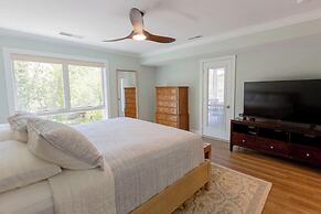 Wilmington Avenue 50 #102