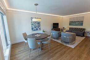 Wilmington Avenue 50 #102