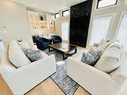 Sandalwood Street 306