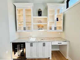 Sandalwood Street 306