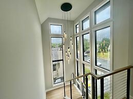 Sandalwood Street 306