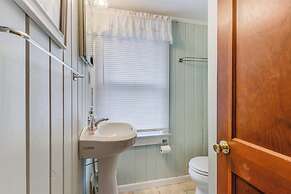 Laurel Street Garage APT 210