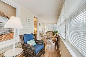 Laurel Street Garage APT 210