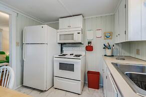 Laurel Street Garage APT 210