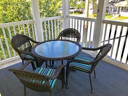 King Charles Avenue 502d
