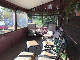 Philadelphia Street 17 #2