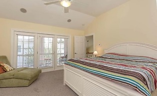 Philadelphia Street 118h