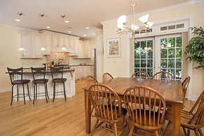 Philadelphia Street 118h