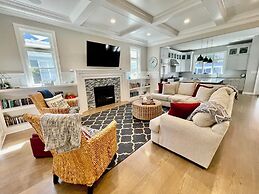 Scarborough Avenue 303